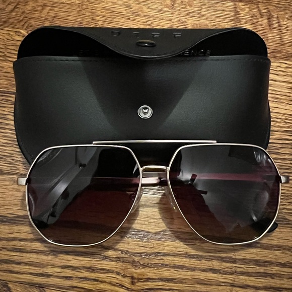 Diff Eyewear Accessories - Diff eyewear Hendrix aviators new with case but not box
